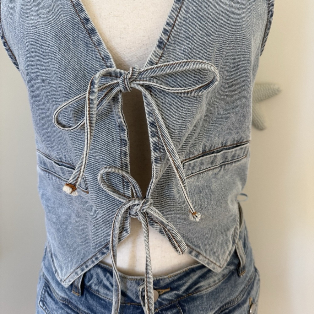 Tie Front Denim Vest Women's Small Light Wash Boho Western Festival Blue Blush - Picture 2 of 9